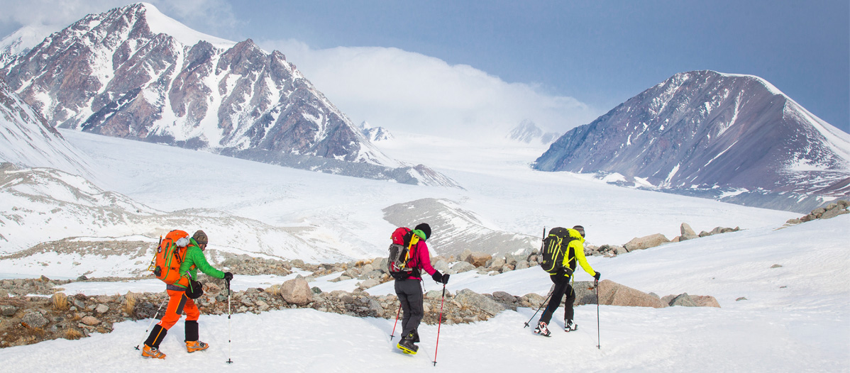 Trek to Altai Tavan Bogd base camp (BC)