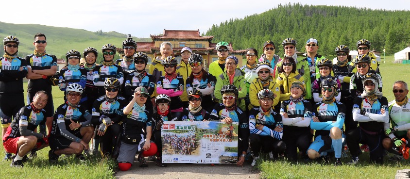 Hong Kong Xpert Holidays “Cycling for Education” Charity cycling tour in 2016